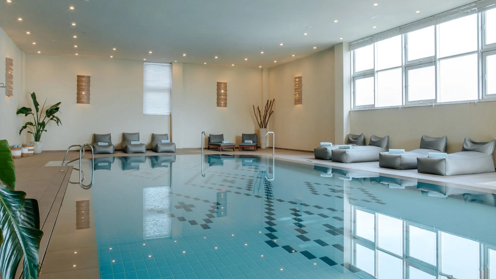 indoor pool__Nissi Beach Resort_Ayia Napa_Cyprus 2